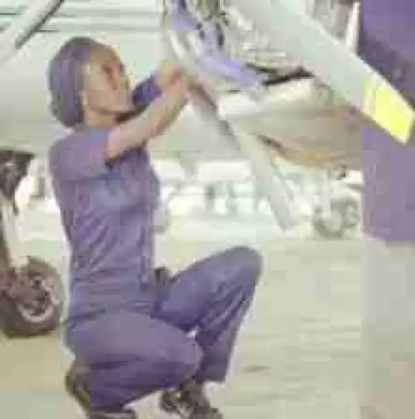 Photo Of A Beautiful Nigerian Female Engineer Who Works As An Aircraft Mechanic